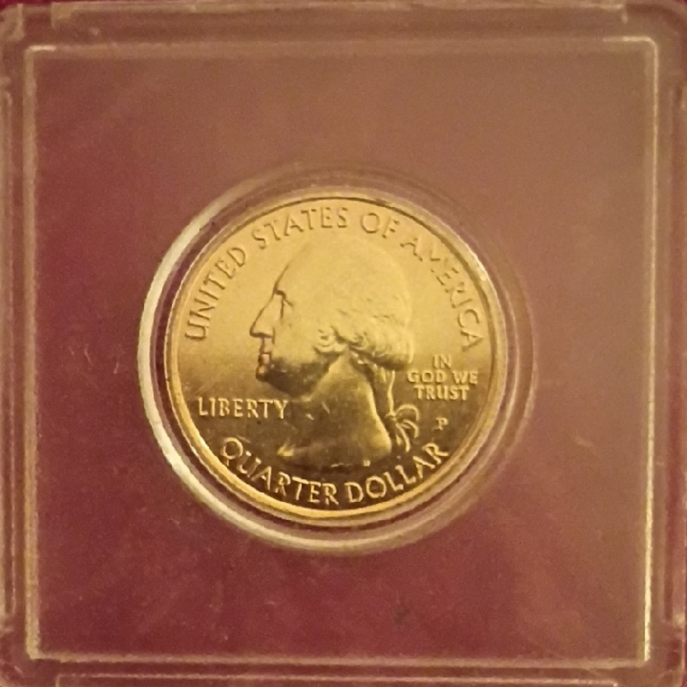 2011 Washington Quarter In Gold Tone w/case
